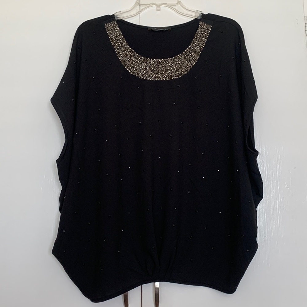 BCBG top